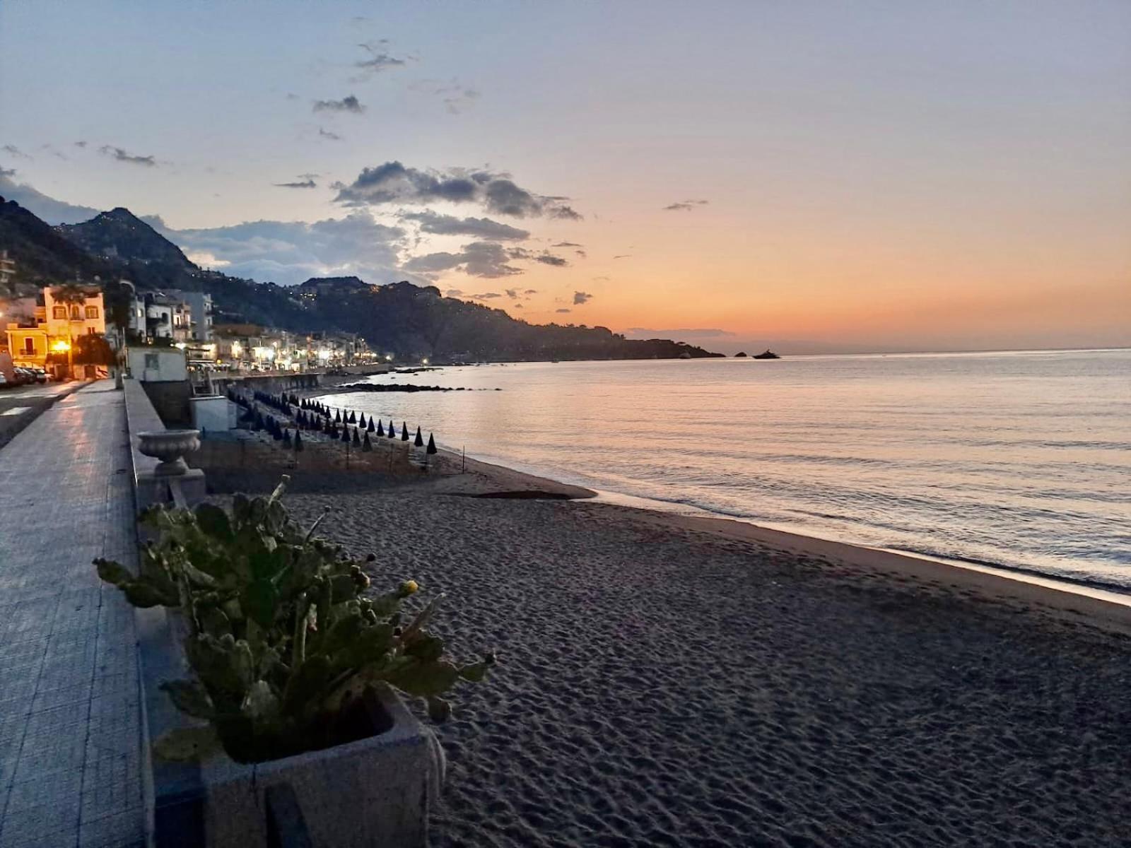 Appartamento Nausica17 Naxos Bay Giardini Naxos Esterno foto